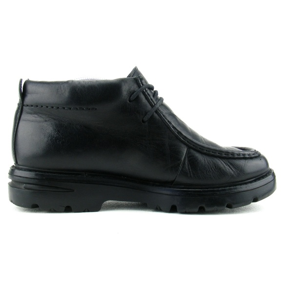 timberland chukka leather black